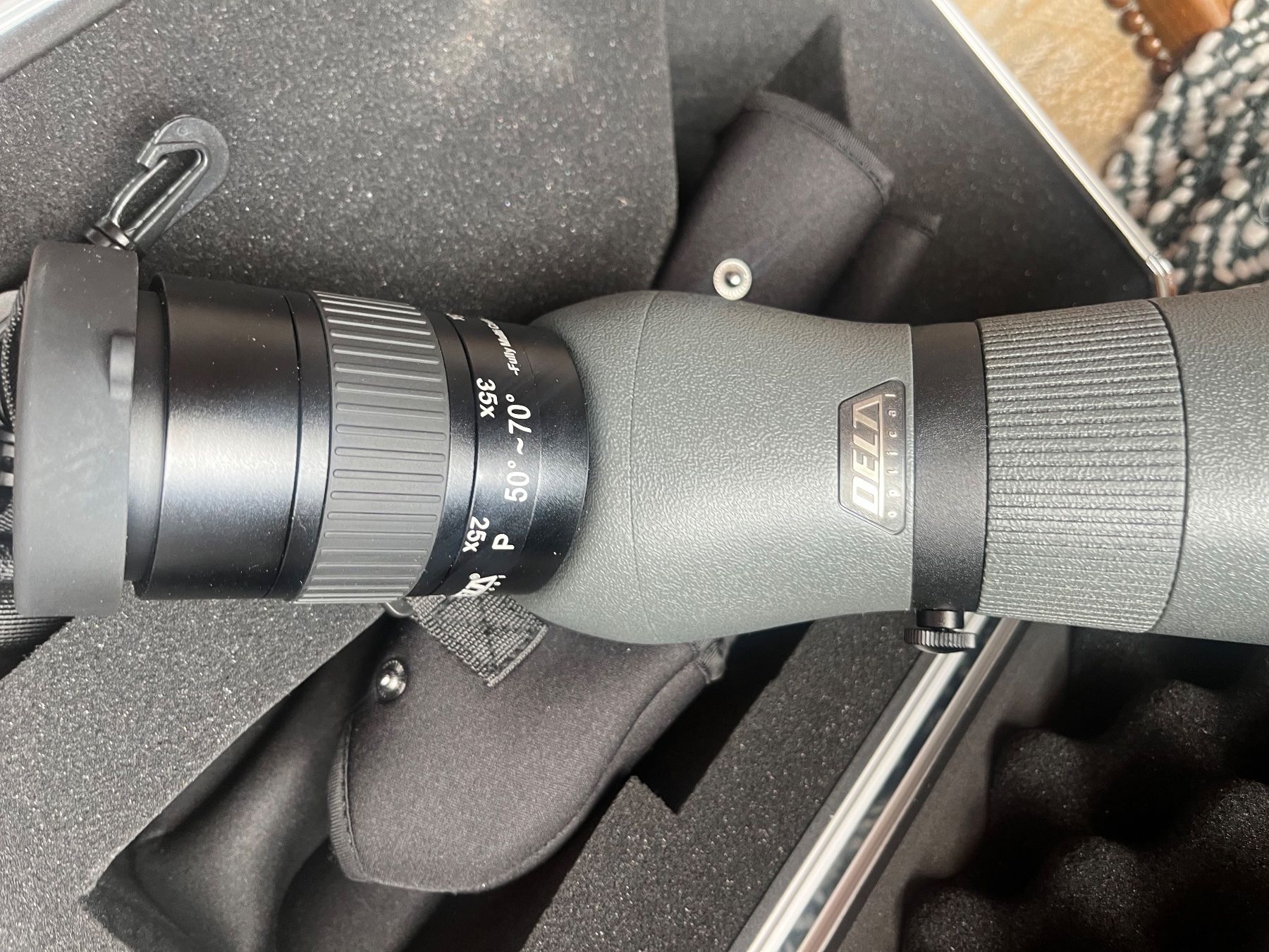Telescopi: Delta titanium Spektiv Bushnell Stativ – Nuovo e nell'imballaggio originale da St. Niklaus VS venduto da wildholzmann 4