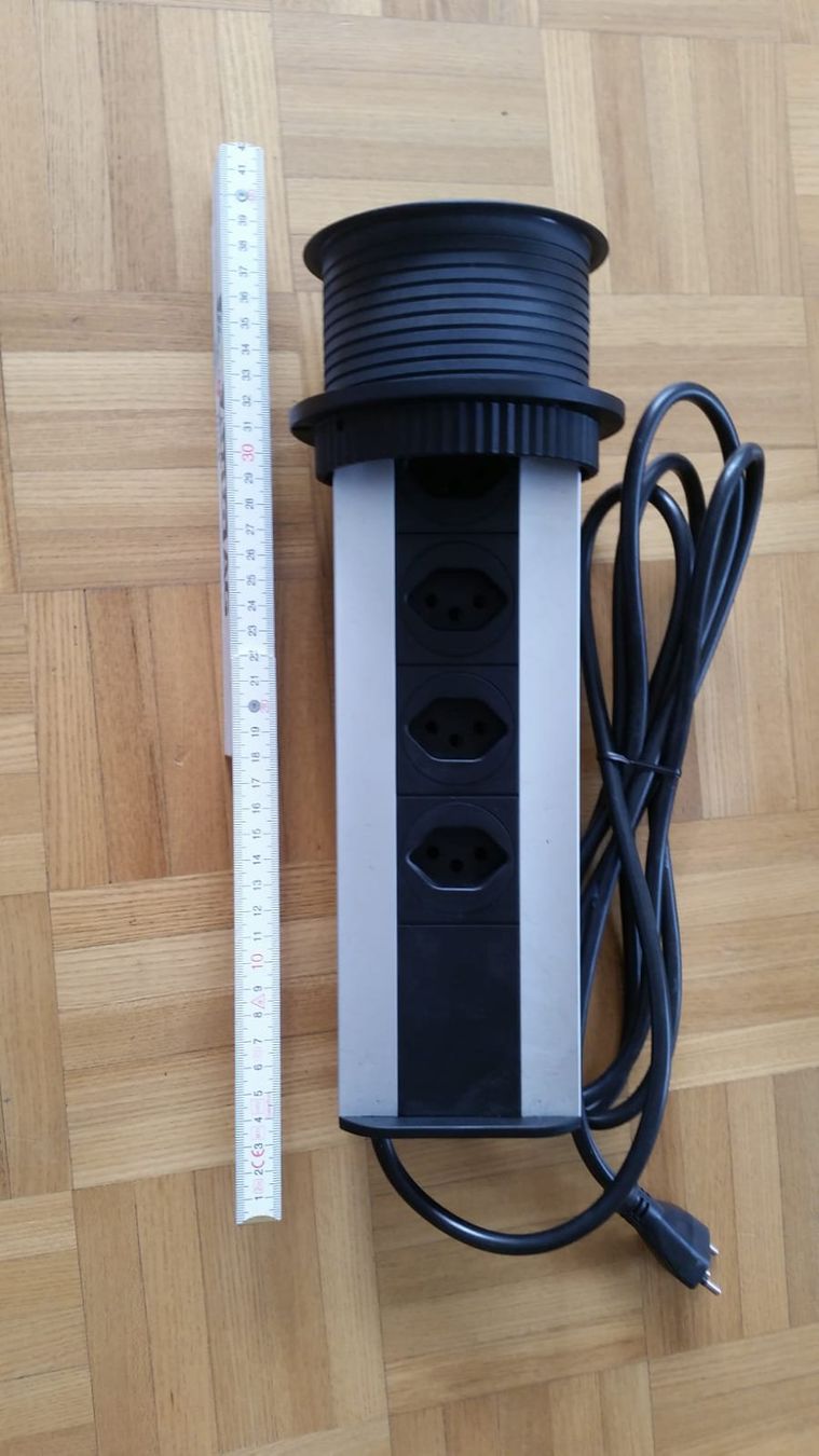 Stecker: Einbau Steckdosen – Gebraucht aus Oberengstringen von fanny_on_fire 1