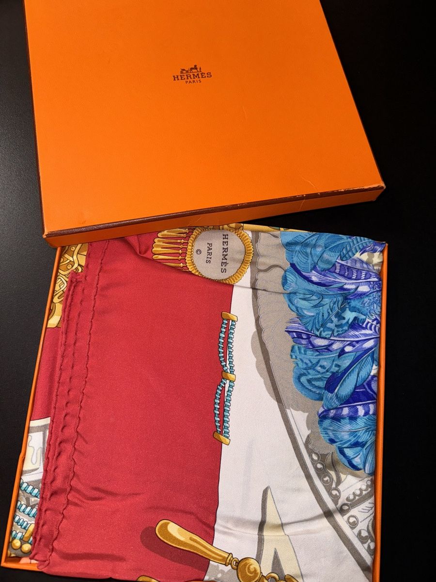 Hermès Foulards, Tücher & Schals: Carré Hermès 90 – Neu und originalverpackt aus Lausanne von reb_87rc 1