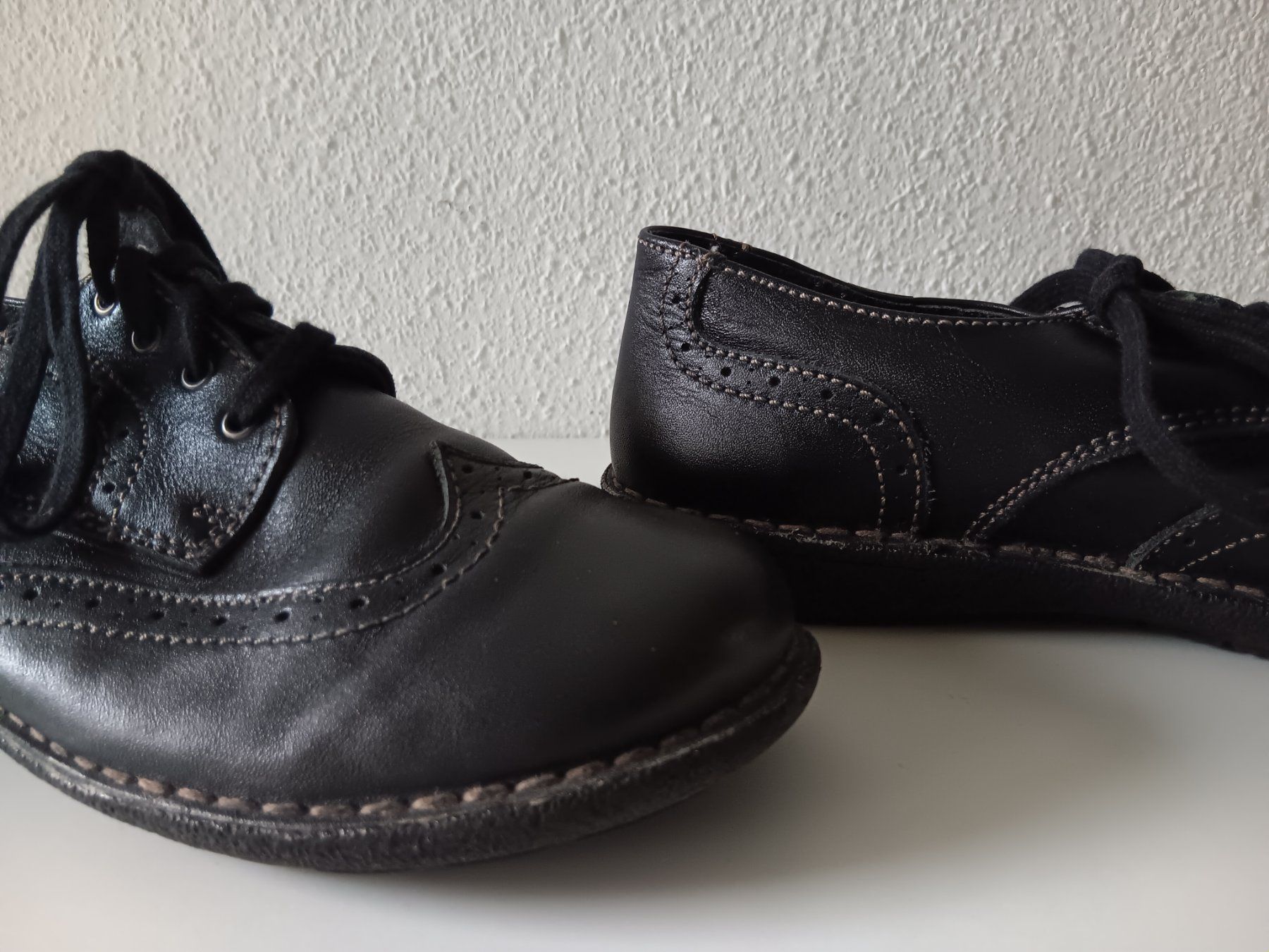 Scarpe da uomo: JUNGLA Chaussures / Schuhe pointure / Nummer 40 – Usato da Cossonay-ville venduto da Super-Price-Quality 4