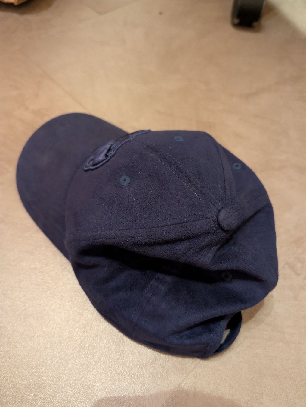 Copricapi, berretti & cappellini: Tomorrowland Cap – Usato da Neuendorf venduto da borns 1