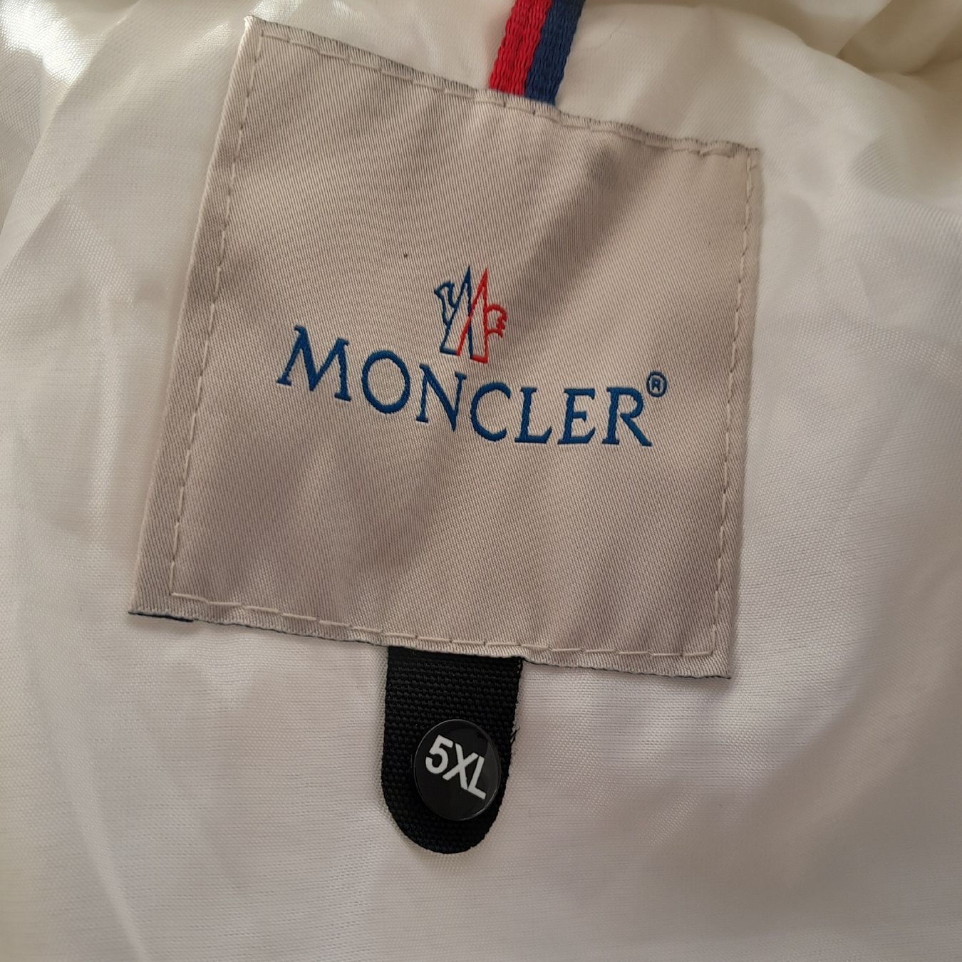Moncler Giacche: Moncler doudoune blanche, – Usato da Renens VD venduto da ser_j2fn 8
