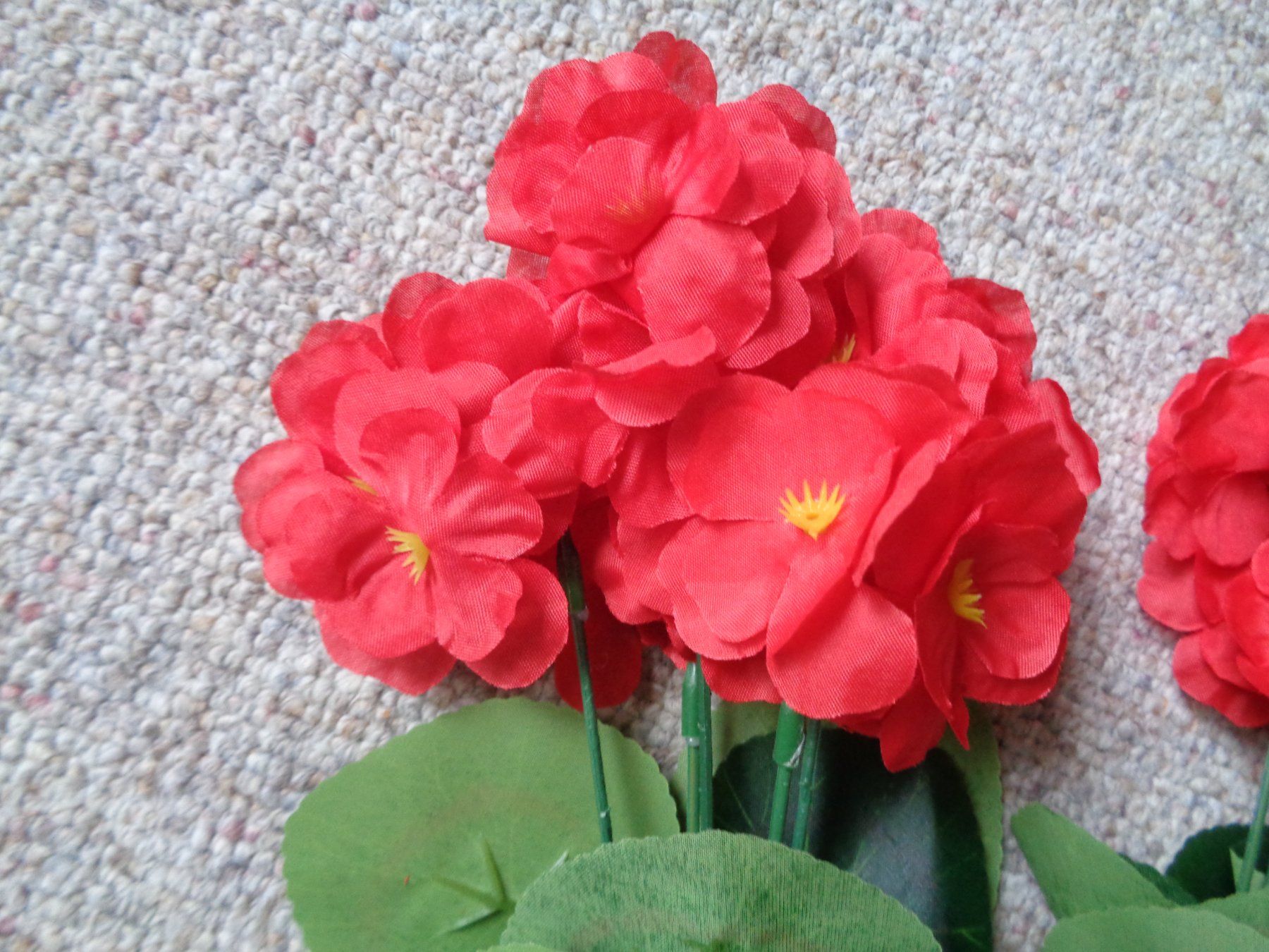Piante & sementi: Künstl. Geranium stehend (rot 32 cm) – Nuovo e nell'imballaggio originale da Langenbruck venduto da Gumsi 4