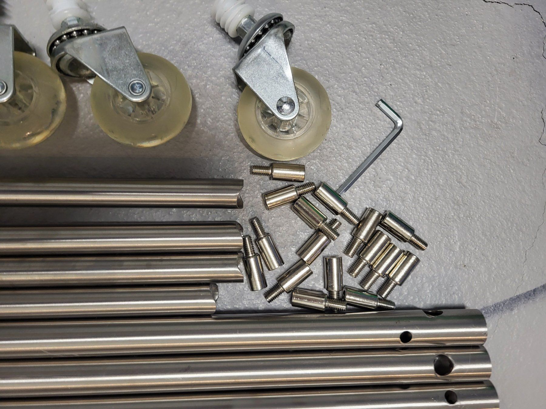 Ikea Cesti per biancheria: IKEA GRUNDTAL Wäschekorb mit Rollen – Usato da Baar venduto da clar6 6
