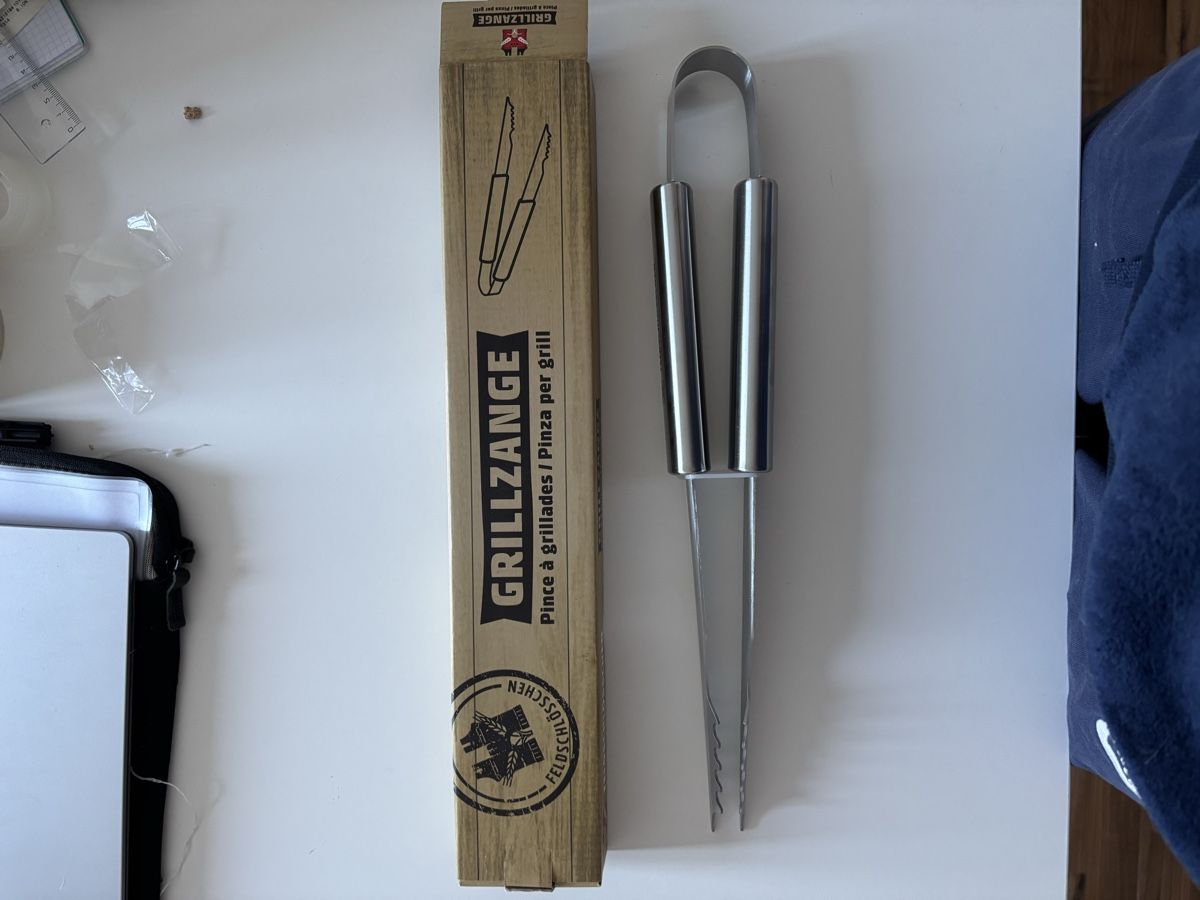 Pinze: Pince a grillade neuve  – Usato da La Chaux-de-Fonds venduto da DANIELA19961996