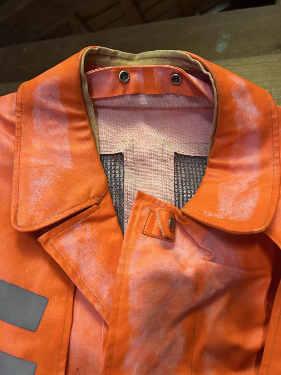 Cappotti: Winter Mantel Vintage – Usato da Zürich venduto da Andres6 1