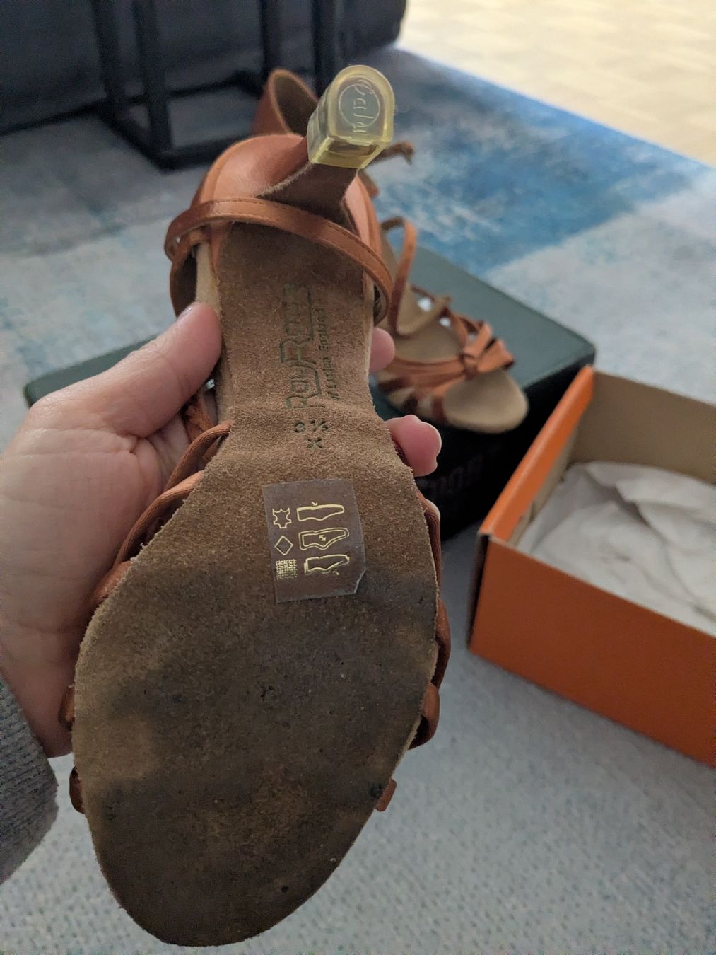 Scarpe da donna: Salsa dancing shoes – Nuovo (secondo la descrizione) da Zürich venduto da MAG_b6zd 4