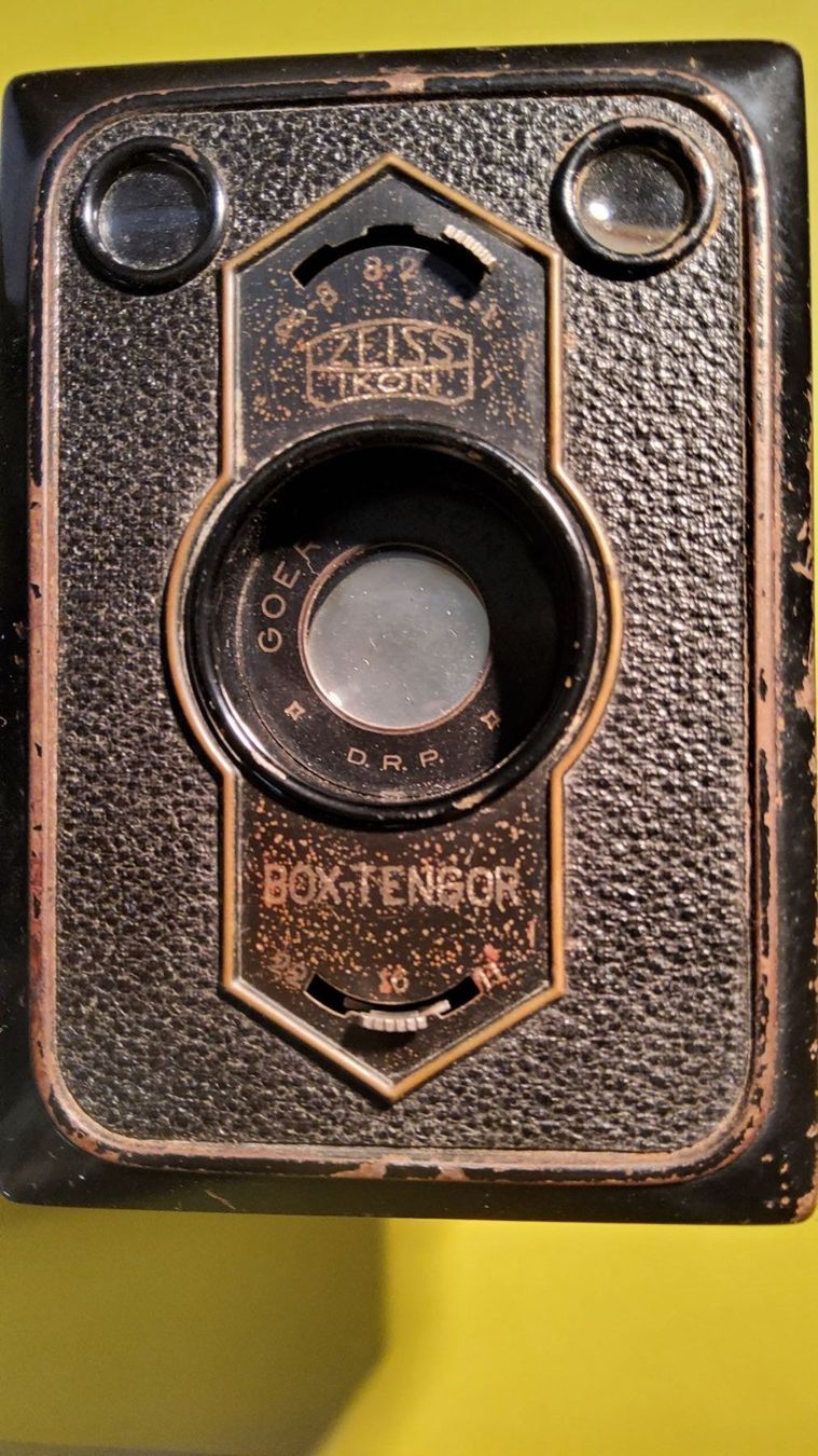Zeiss Kamera: Antike ZEISS IKON BOXKAMERA TENGOR ca. 1931 – Defekt aus Grüningen von VENOM59 1