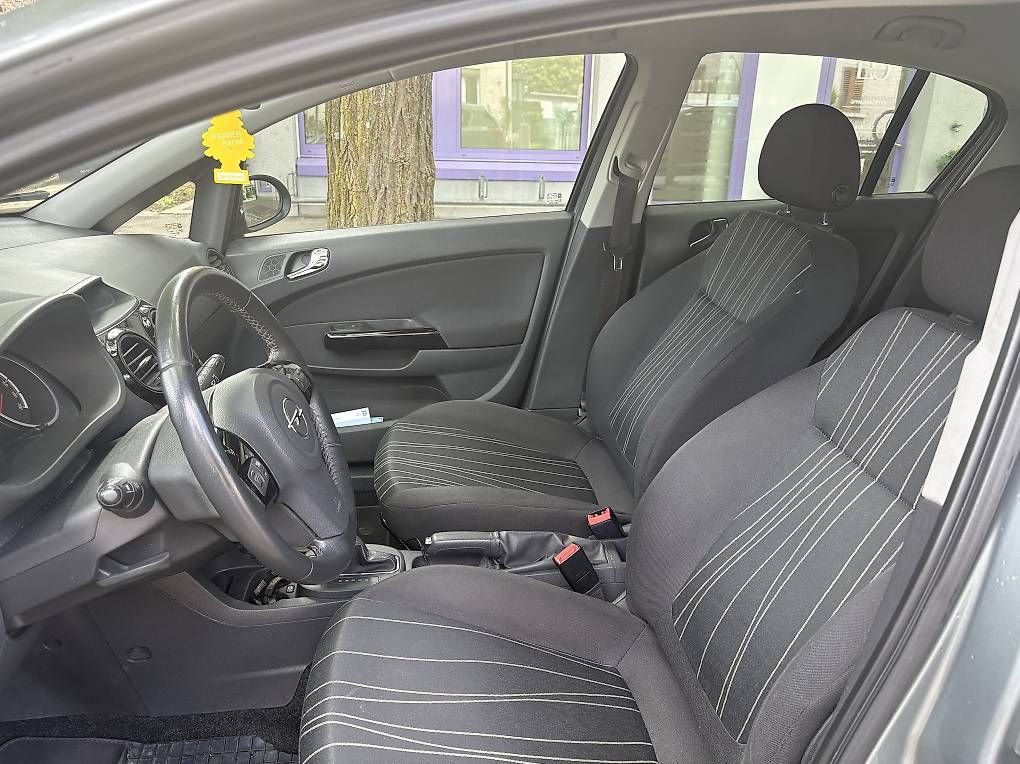 Automobili: Opel Corsa D 1.4 automat – Usato da Dietikon venduto da Arlind.d00 2