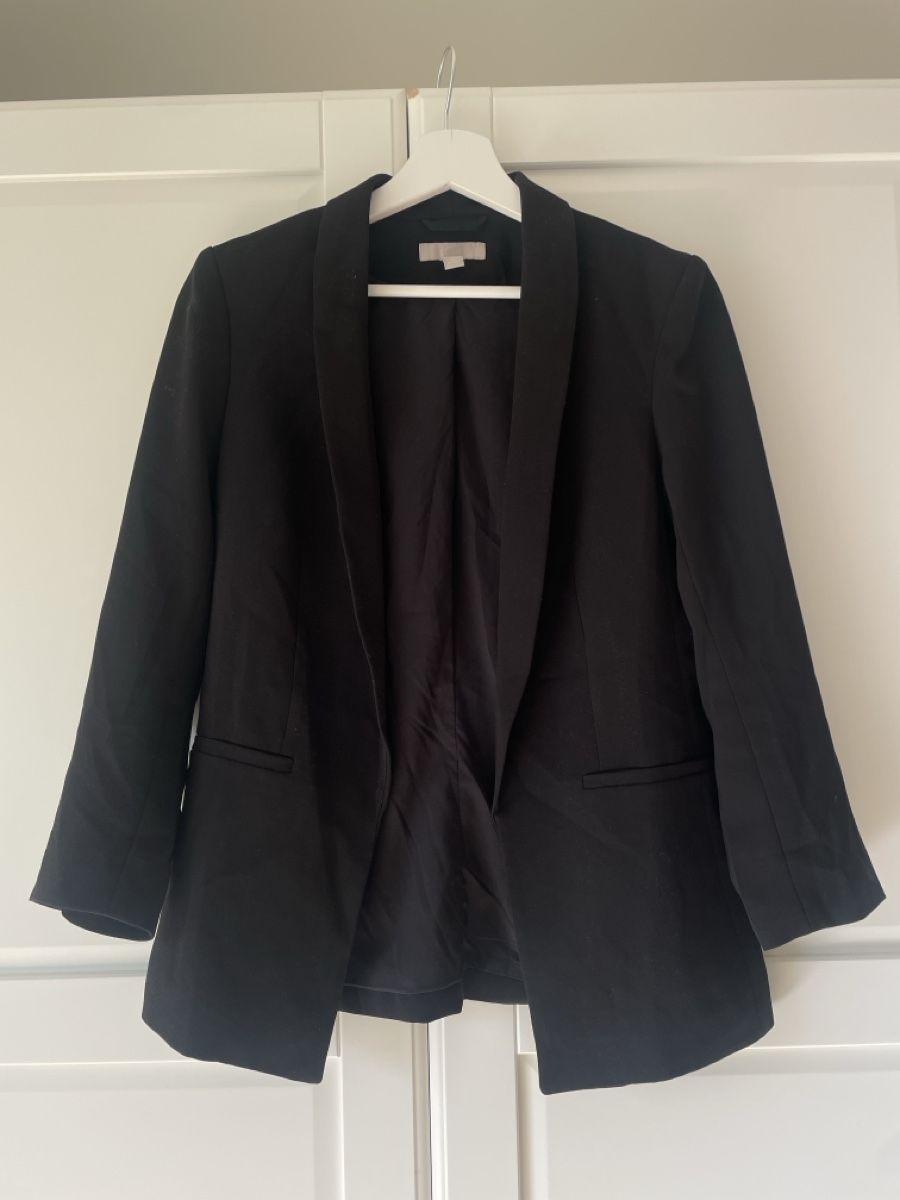 H&M Jacken: H&M Blazer, Grösse 36 - Top Zustand! – Gebraucht aus Sissach von nelimas