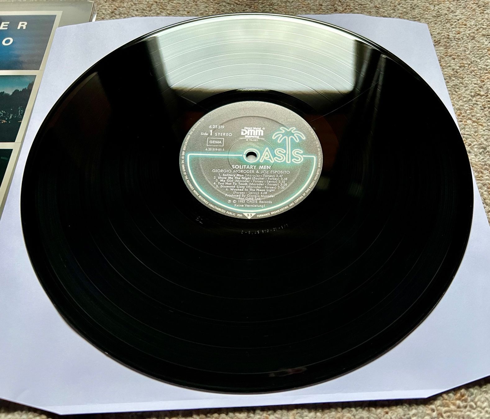 Vinyles: Giorgio Moroder & Joe Esposito Solitary Men LP GEWASCHEN – D'occasion à Unterseen par vinylmore 1