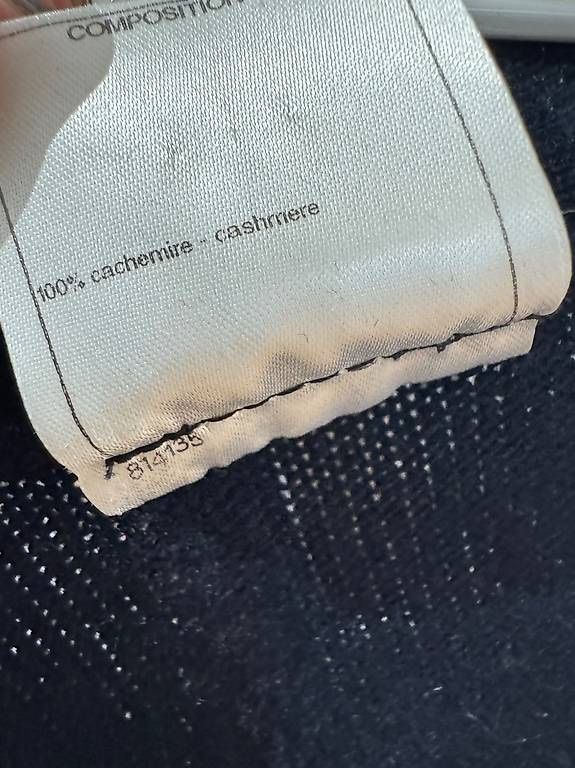 Chanel Jacken: CHANEL CARDIGAN NAVY KASCHMIR – Neu (gemäss Beschreibung) aus Schwyz von bofb 7