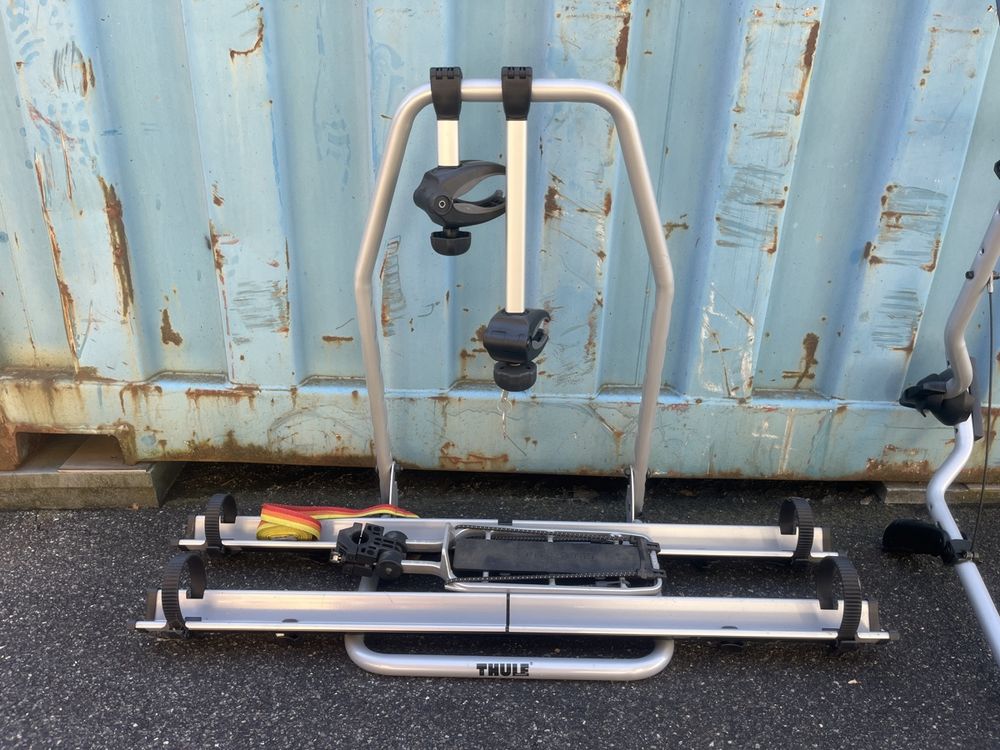 Thule Portapacchi: Thule Fahrradträger Anhängerkupplung Veloträger absperrbar O – Usato da Künten venduto da Schnaepplihuus 1