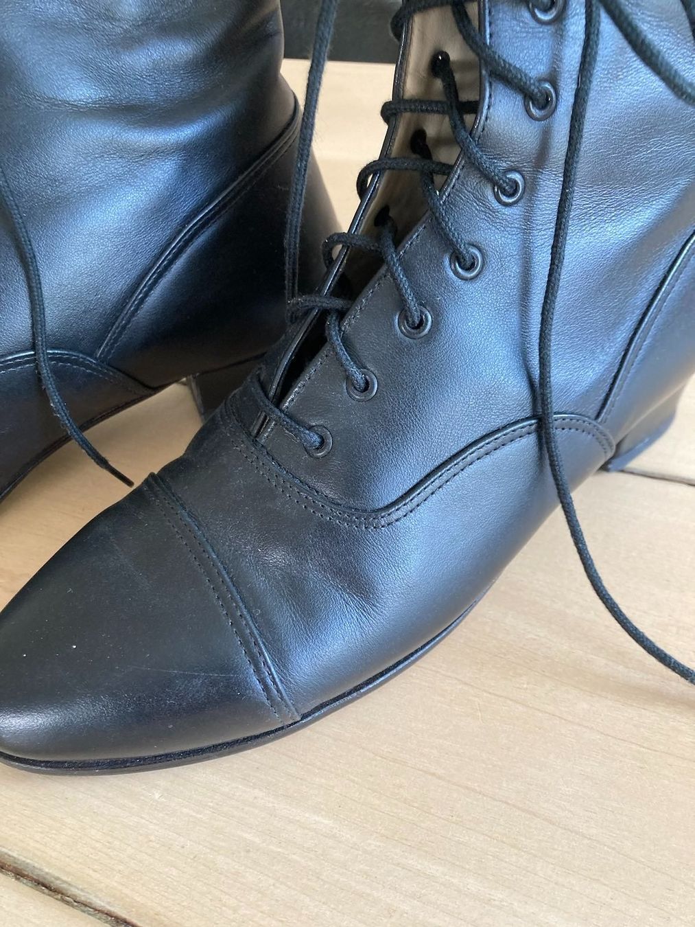 Scarpe da donna: Schnürstiefel Leder Handgemacht – Nuovo (secondo la descrizione) da Winterthur venduto da Capriice 2
