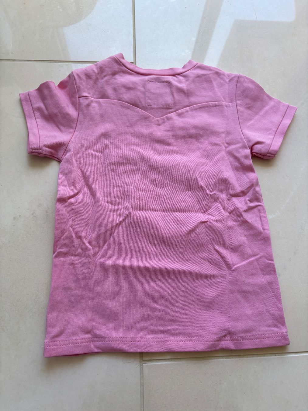 Levi's Camicie, Top & T-shirt: T-shirt Levi's rose bébé, 36M – Nuovo (secondo la descrizione) da Chêne-Bougeries venduto da Luke17 2