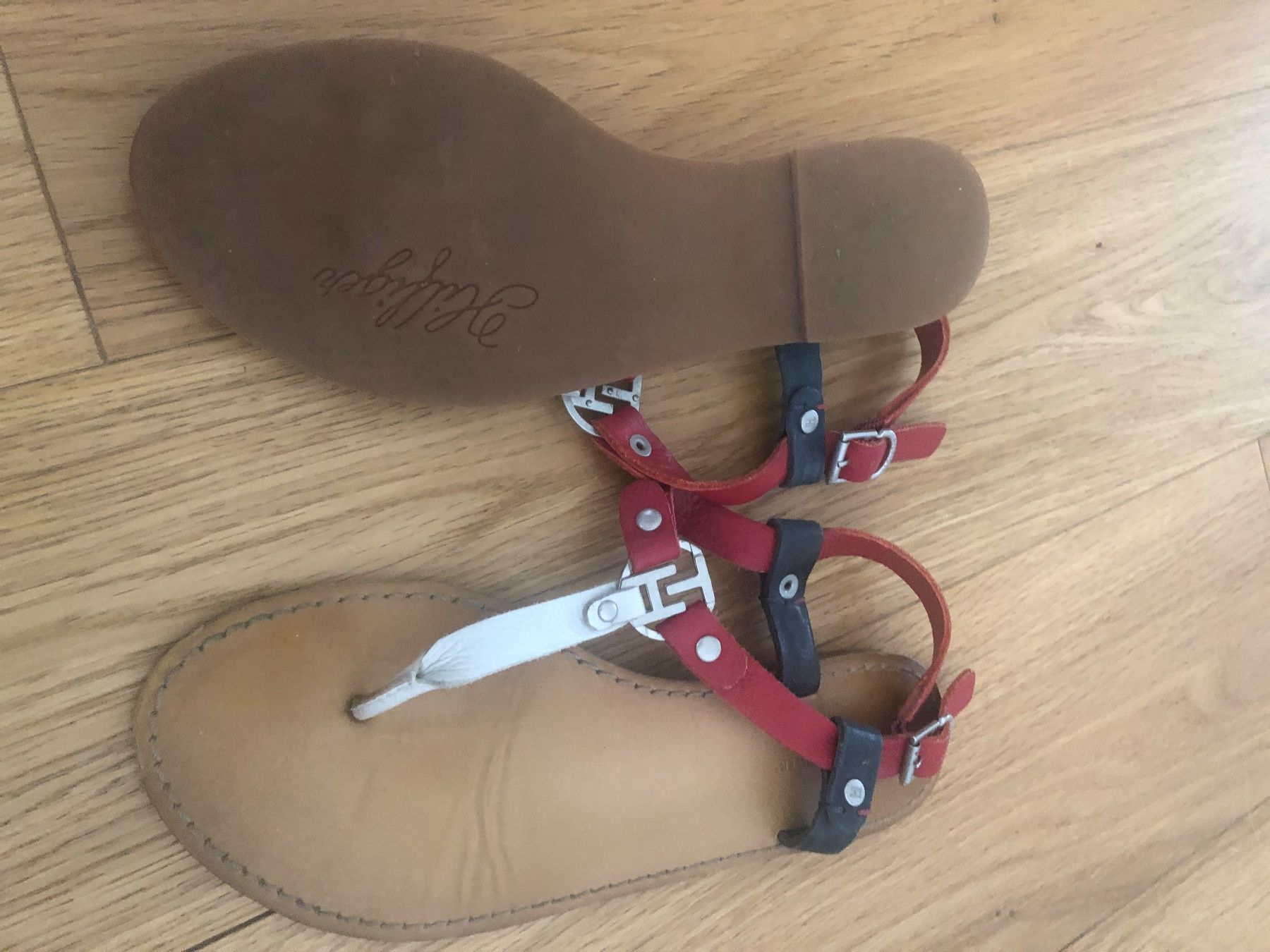 Tommy Hilfiger Scarpe da donna: Hilfiger Sandale 39 – Usato da Pfaffhausen venduto da Klaras_second_hand 1