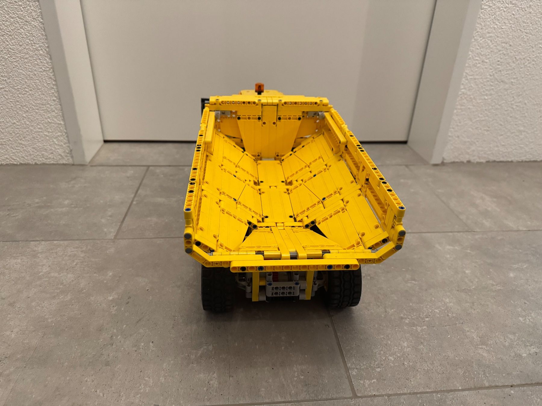 Lego Giocattoli: Lego Technic 42114 Volvo – Nuovo (secondo la descrizione) da Schlierbach venduto da Look8 3