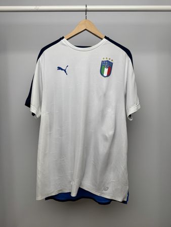 Italy 17/18 training shirt