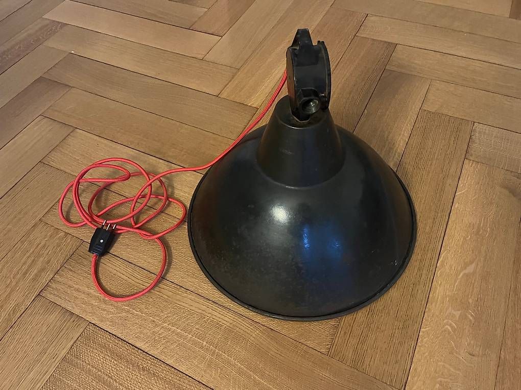 Lampadari & plafoniere: Alte Industrielampe – Usato da Bern venduto da wermuzz 3
