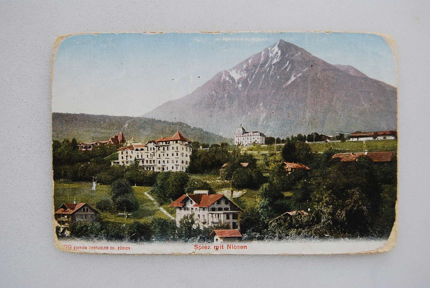 Cartes postales: AK Spiez mit Niesen – D'occasion à Rüfenacht BE par Toro06