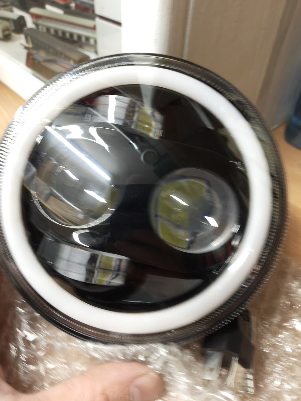 Fari: Motorrad Scheinwerfer  – Nuovo e nell'imballaggio originale da Ebikon venduto da val_w5jm 1