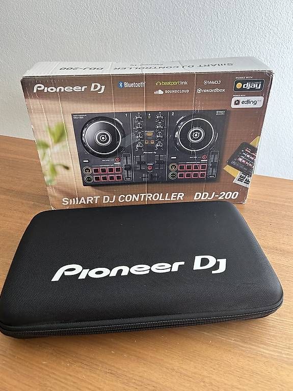 Mischpulte: Pioneer DDJ-200 DJ Set – Gebraucht aus Steinhausen von Michi.94 3