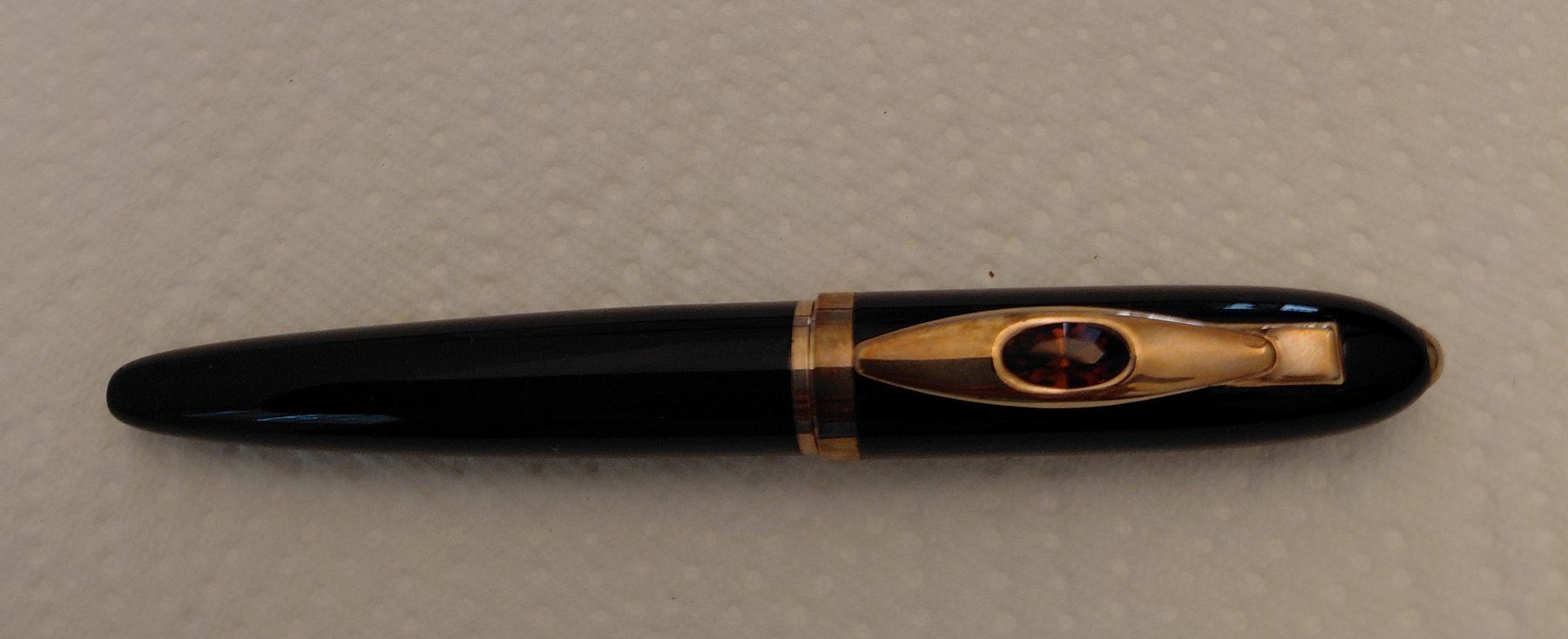 Swarovski Penna & Evidenziatori: Füllhalter "Penna Stilografica Swarovski" – Usato da Zürich venduto da Rosys