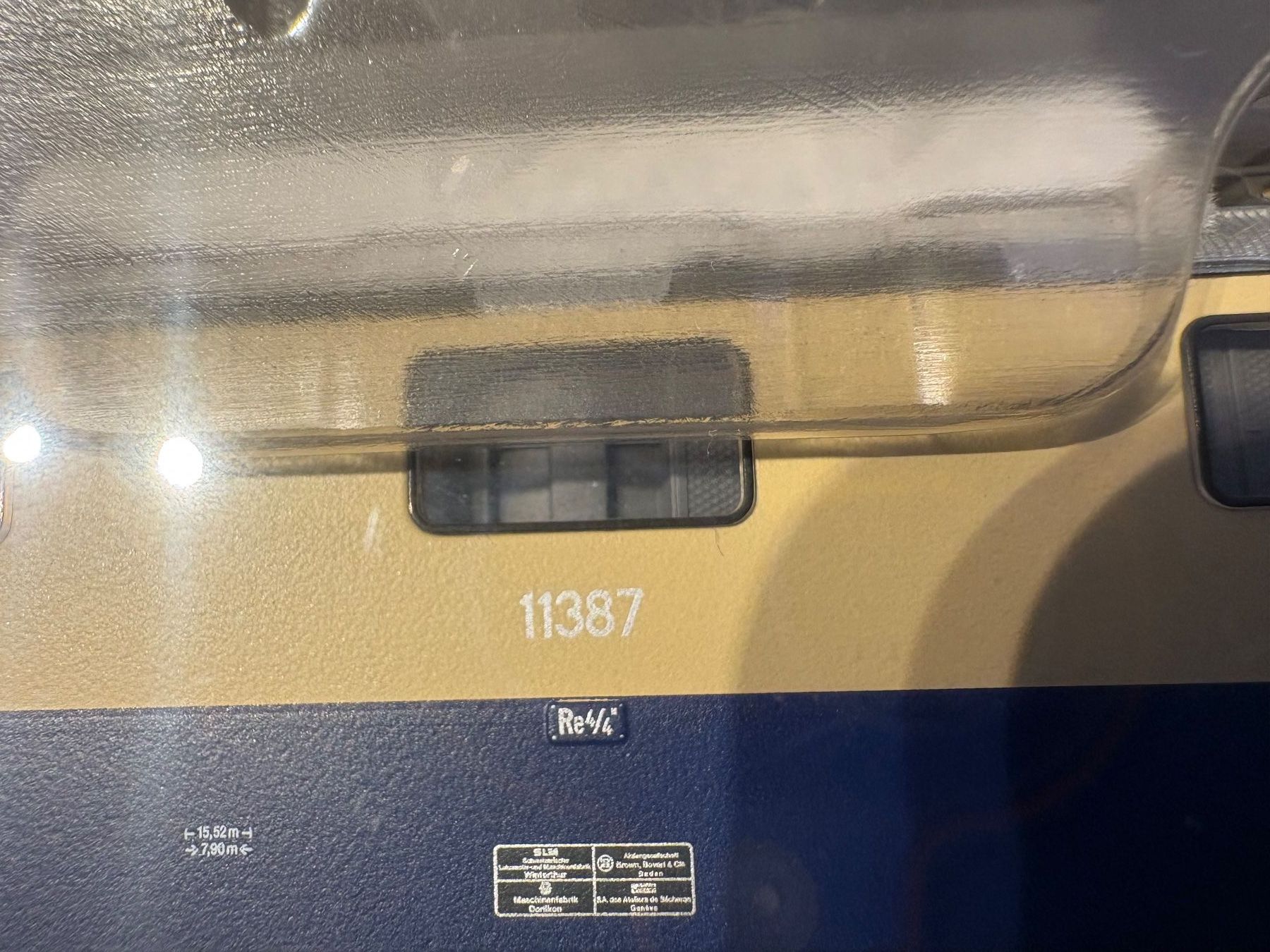 Märklin Modelleisenbahnen: Maerklin 37300-2  Re421  11387 – Neu und originalverpackt aus Corcelles Payerne von Pierre66 1