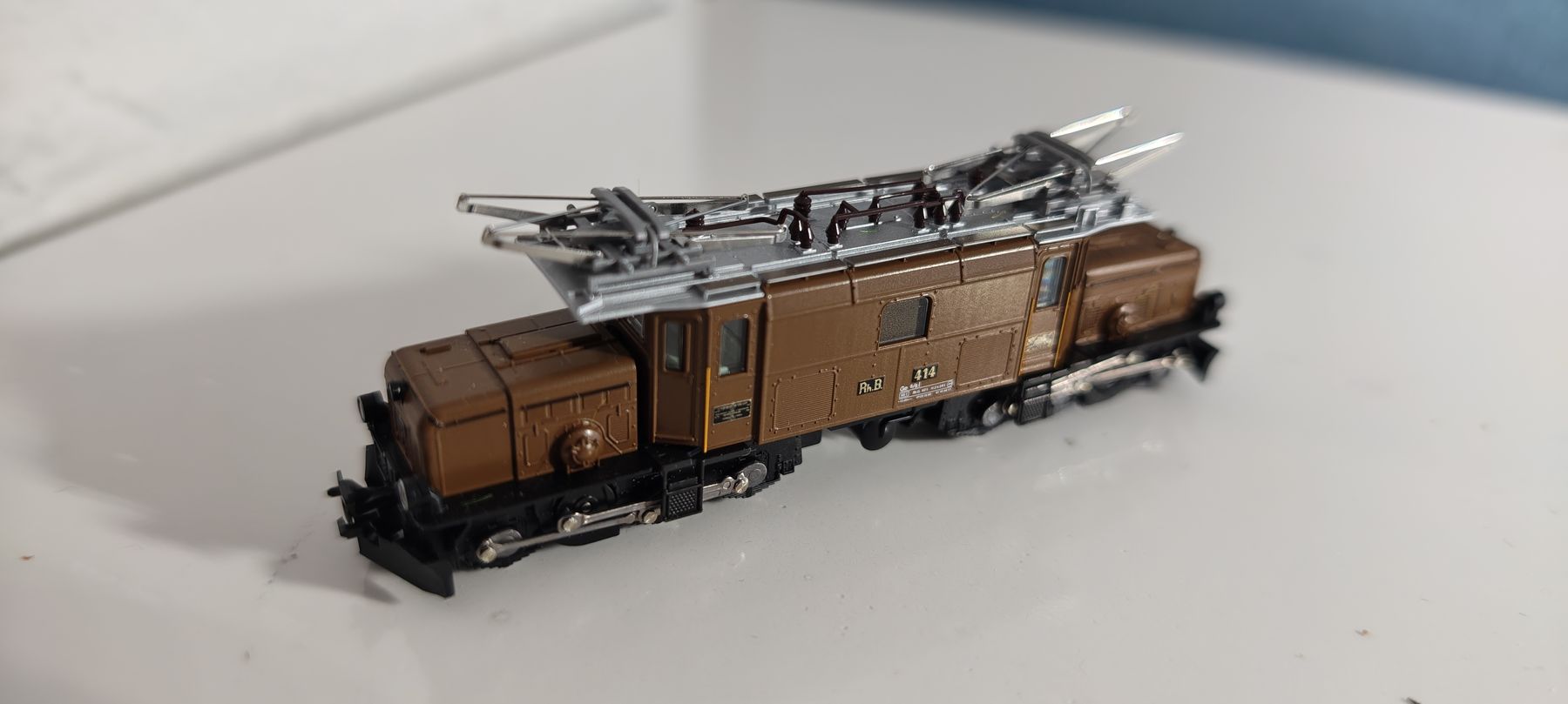 Kato Trains électriques: Kato krokodil – Neuf avec emballage d'origine à Langnau i. E. par m.du 3