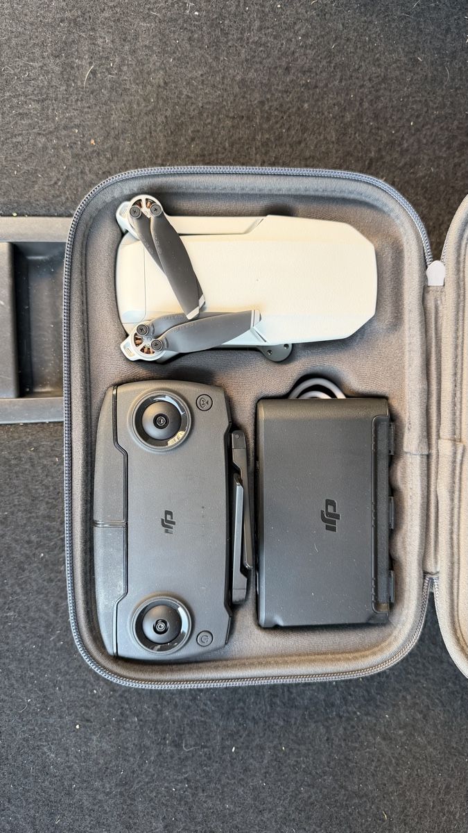 DJI Modellismo RC: Drone DJI Mavic Mini Fly More Combo Boîte et étui – Nuovo (secondo la descrizione) da meyrin venduto da aar_g8xm 2