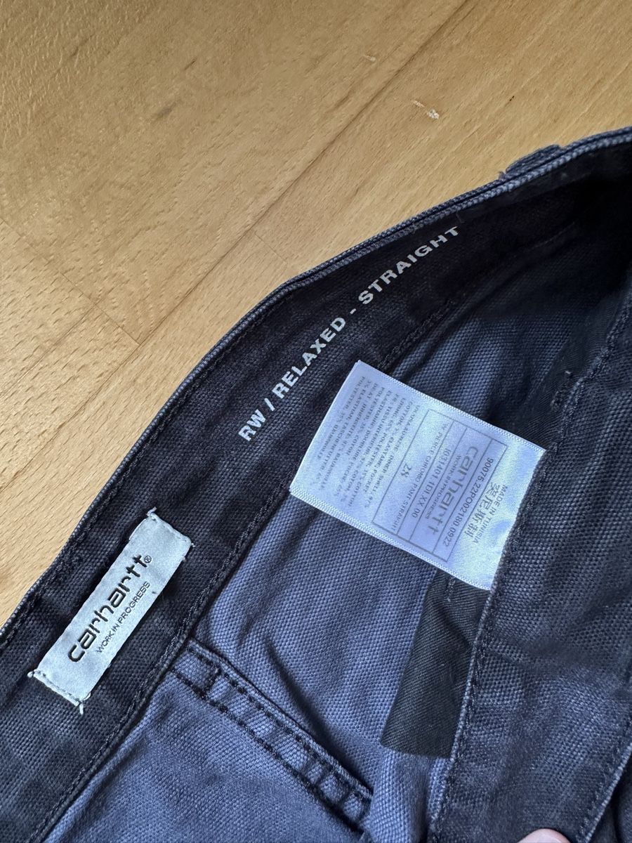 Carhartt Pantaloni: Carhartt work pants – Usato da Schaffhausen venduto da Flurin2000 1