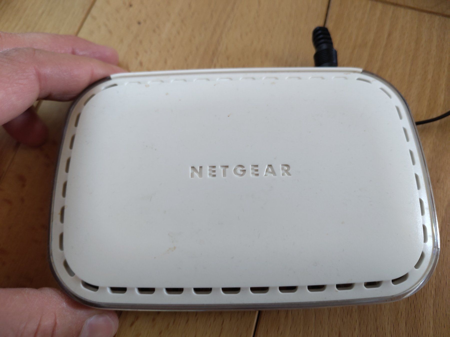 Netgear Modems & Router: NETGEAR WLan Router – Gebraucht aus Dornach von Chrigus73