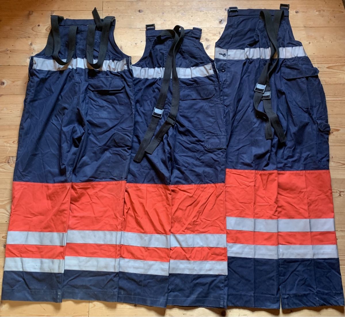 Pantalons: 3 Feuerwehrhosen – D'occasion à Goldingen par Bergler012 1