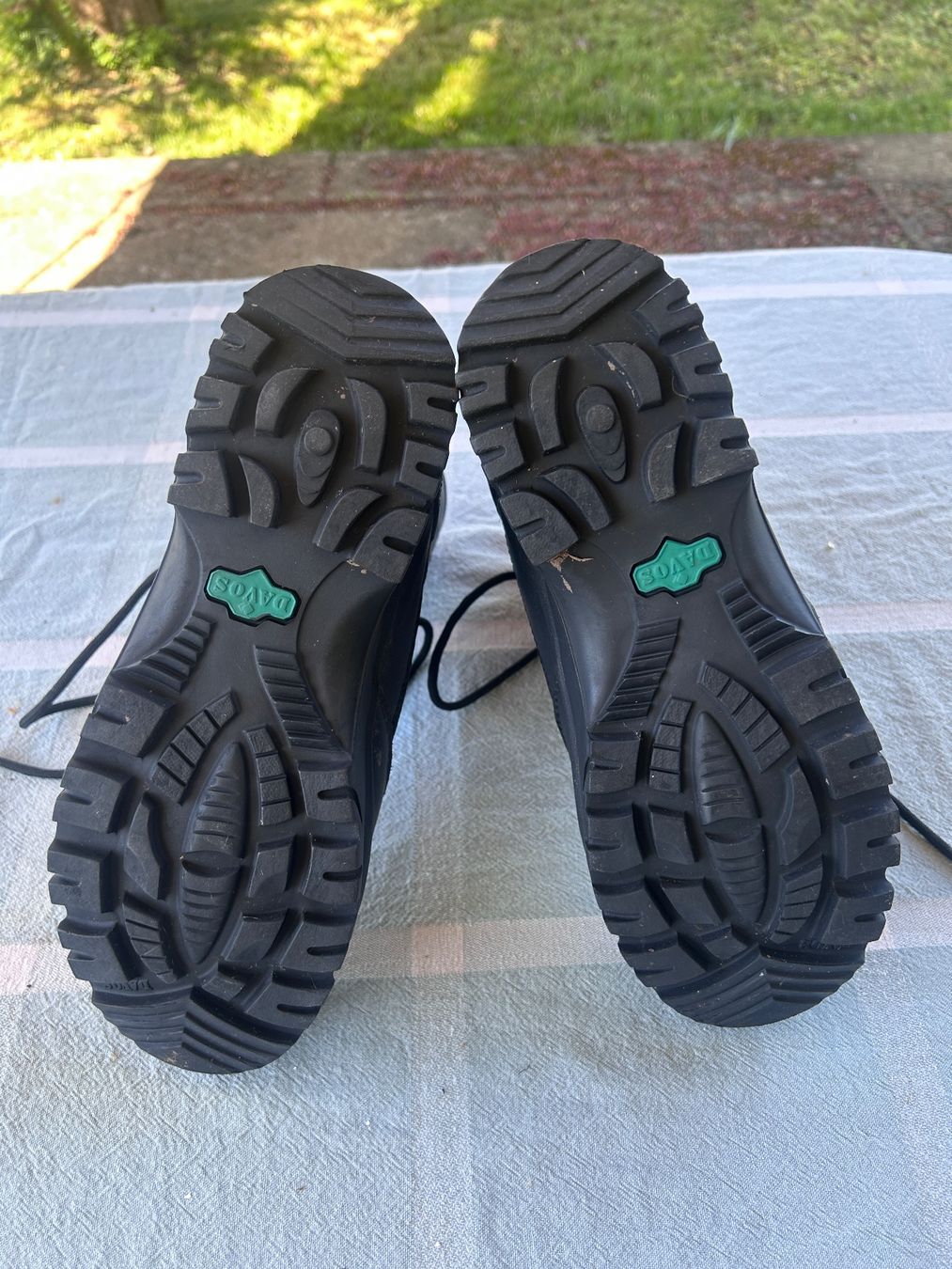 Everest Scarpe da uomo: Everest Einsatzstiefel Gr. 42 neuwertig – Usato da Seon venduto da ActionSeal 2