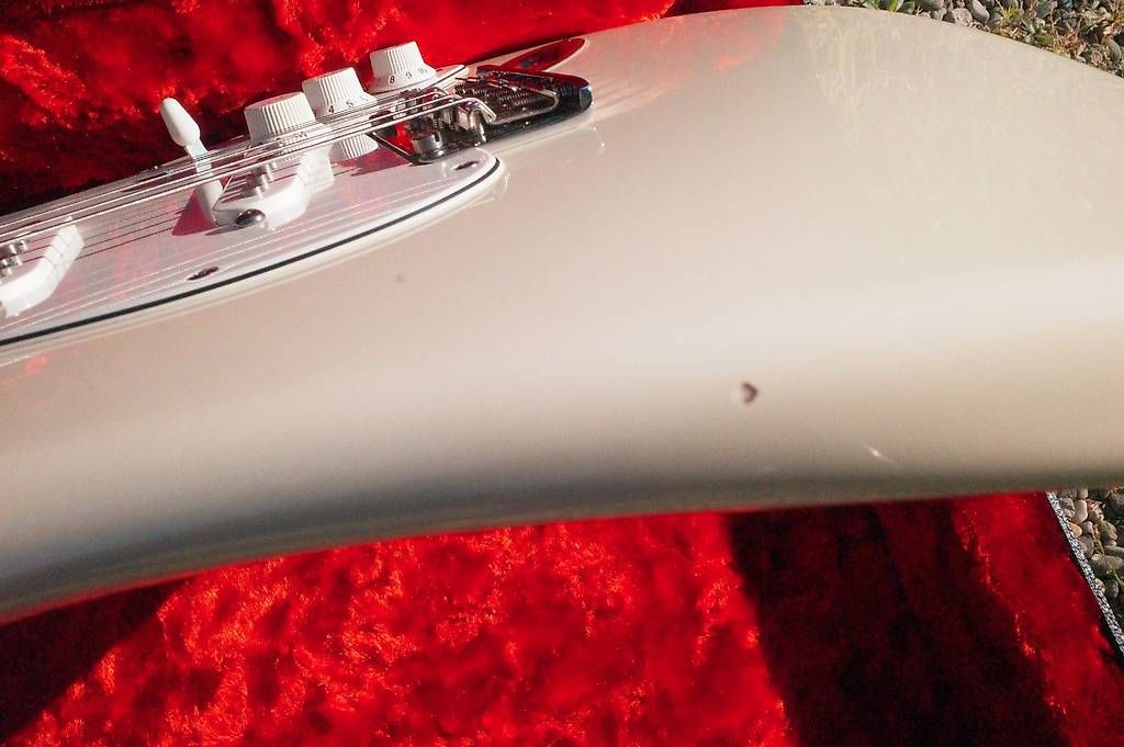 Fender Instruments de musique: American Standard Stratocaster – D'occasion à La Croix-de-Rozon par judepreux 4