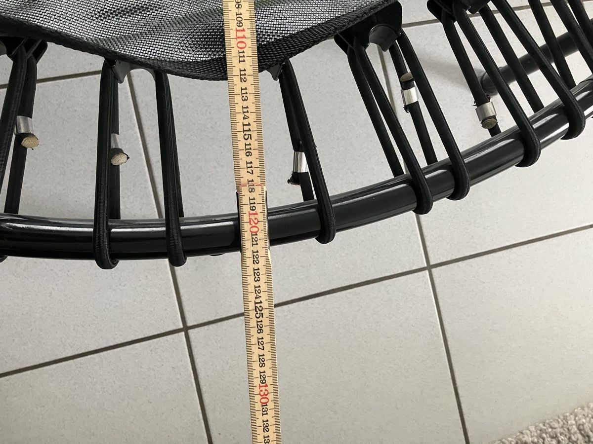 Trampoline: Trampolin mit 8 Schraubbeinen – Gebraucht aus Hindelbank von Scroki 1
