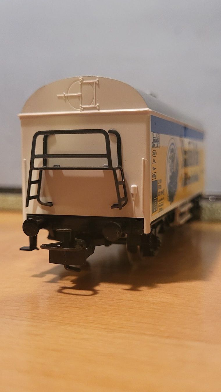 Märklin Modelleisenbahnen: Märklin, Bierwagen "Staufenbräu" 4429 – Gebraucht aus Uster von gurust 2