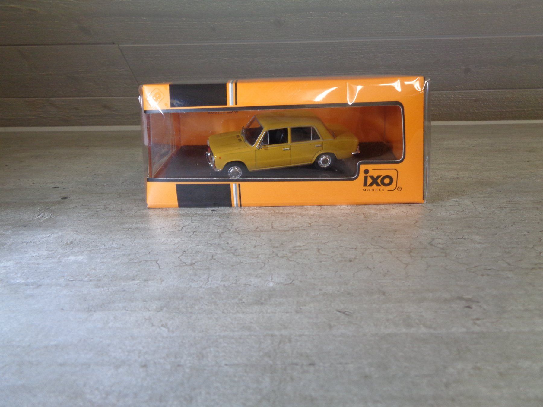 Lada Modellini d'auto: Ixo 1:43 Lada 1200 1970 – Nuovo e nell'imballaggio originale da Reconvilier venduto da rallycar 6