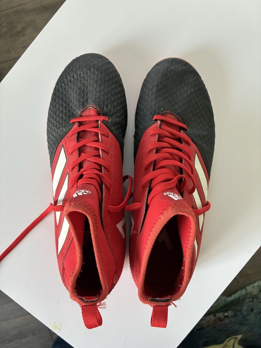 Adidas Scarpe per ragazzi: Adidas Kinder Schuh – Usato da Cham venduto da Dst82
