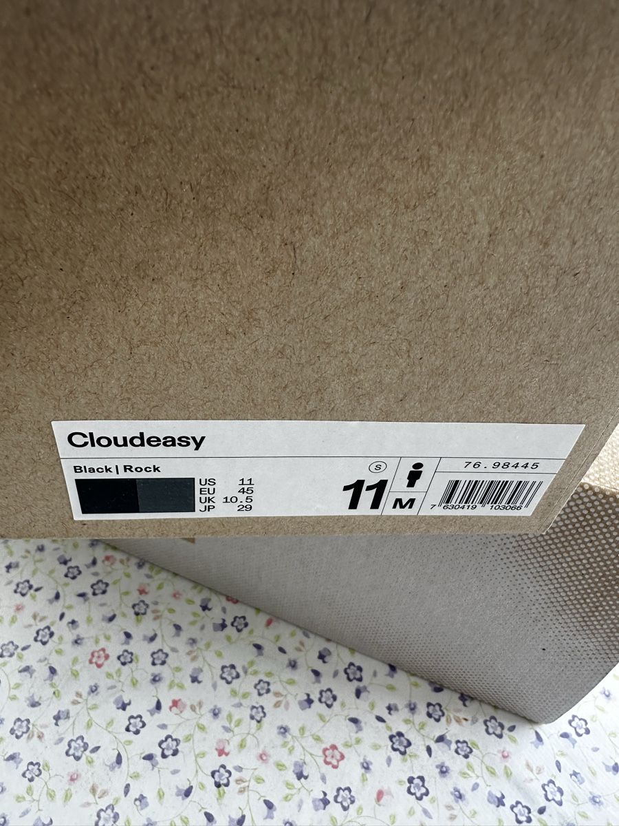 Scarpe da donna: On Schuhe 5 Paar Total – Nuovo (secondo la descrizione) da Chur venduto da Lungos72 8