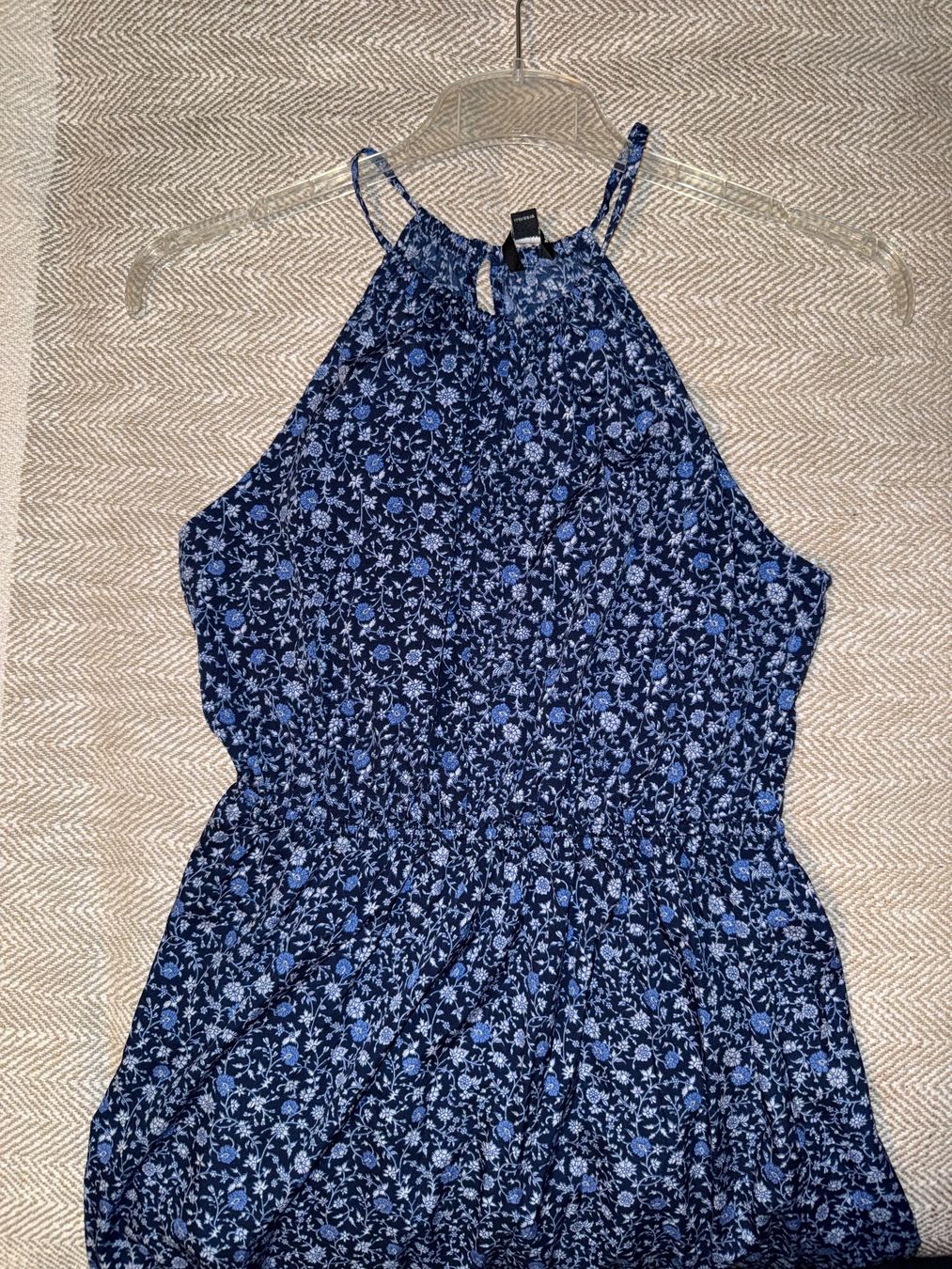 Tally Weijl Robes: Blaues Maxikleidmit Blumenmuster – D'occasion à Zofingen par zac_spc2