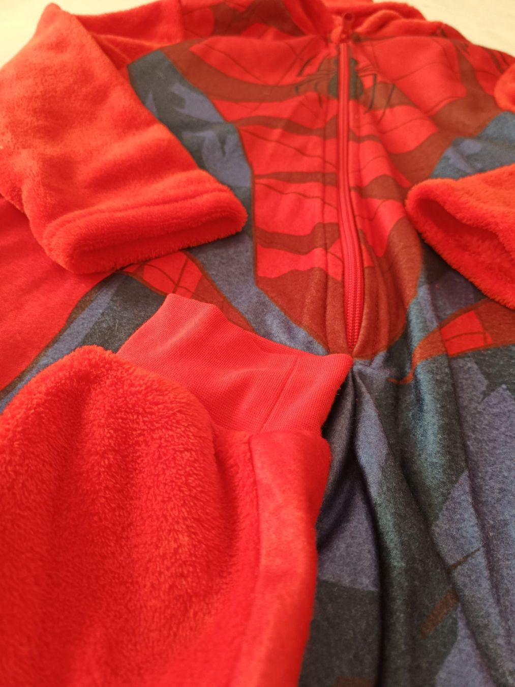Pigiama & Simili: Marvel Spiderman Overall Gr 128 Kinder Winter rot, Neu – Nuovo (secondo la descrizione) da Oberhofen Thun'see venduto da cri_6md2 3