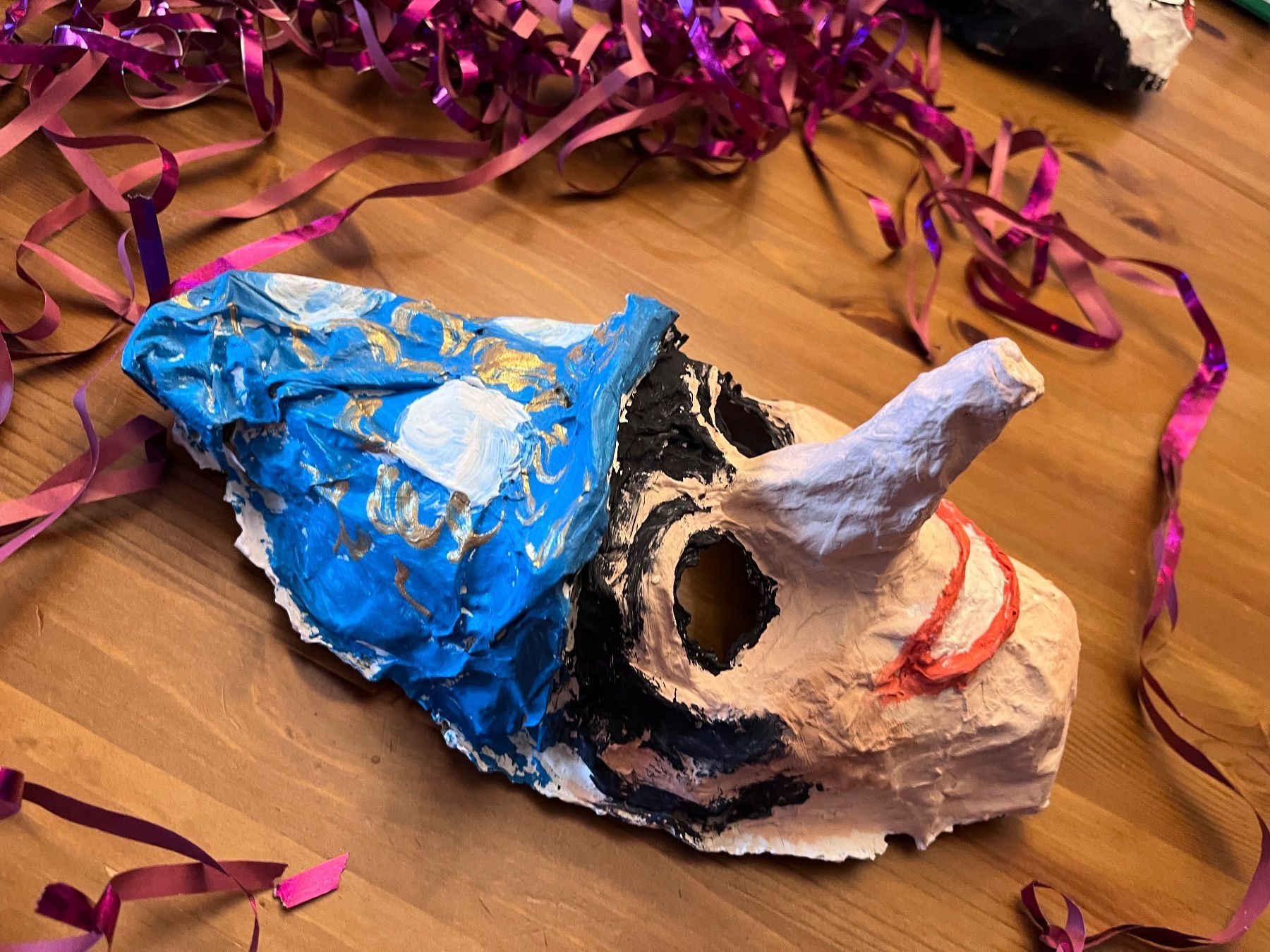 Masken: Fasnacht deko Maske Hand made – Gebraucht aus Küssnacht am Rigi von ciucchino