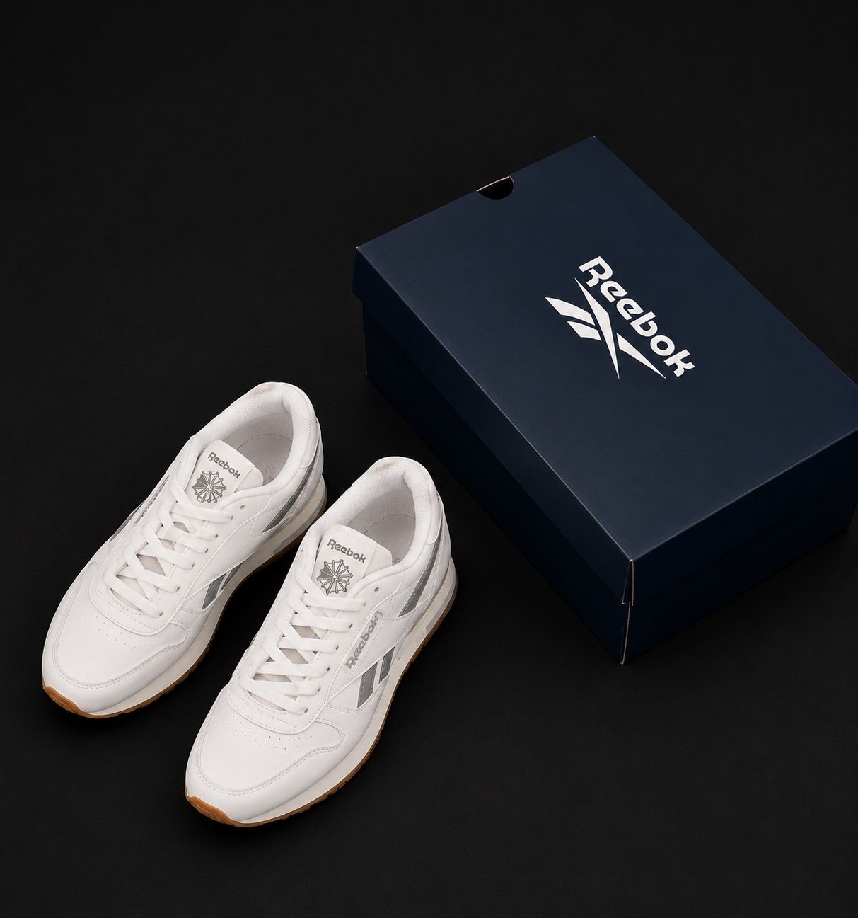 Tutte le decorazioni: Reebok  – Miniatur – Usato da Fribourg venduto da AngeAvecH 1