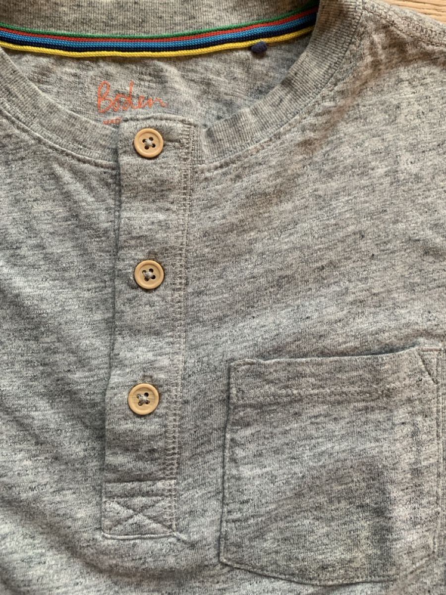 Mini Boden Hemden, T-Shirts & Polos: Boden kids tshirt age 8-9 – Gebraucht aus Le Grand Saconnex von Bramie 1