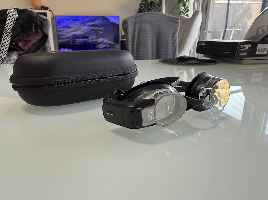 Lunettes & Verres: FORM Smart Swim Goggles V1 – D'occasion à Frauenkappelen par Egerheim 2