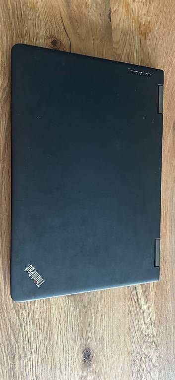 Notebook: Lenovo Yoga 12, Intel CORE i5 – Usato da Wallenwil venduto da Britishbulldog 1