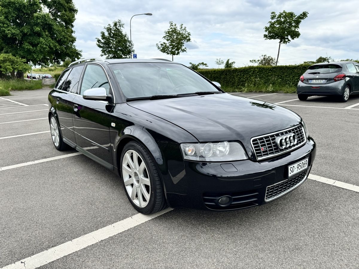 Audi Automobili: Audi S4 Avant, 4,2 V8, 344PS, – Usato da Zürich venduto da Marco.34 2