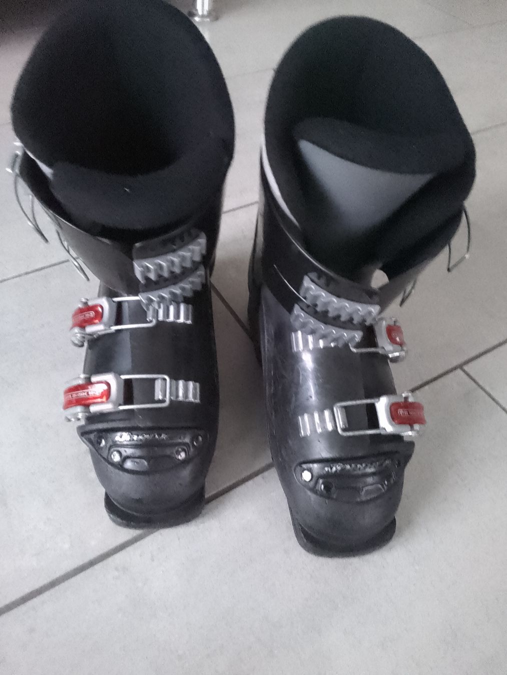 Nordica Scarpe per ragazzi: Skischuh – Usato da Nesselnbach venduto da Candide1 2