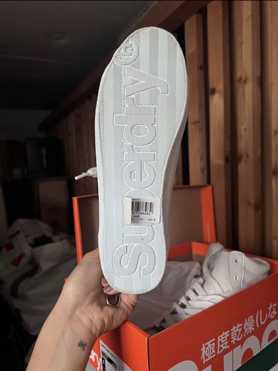 Scarpe da donna: Superdry Damen Sneaker High Top – Nuovo e nell'imballaggio originale da Kloten venduto da ttuna 2